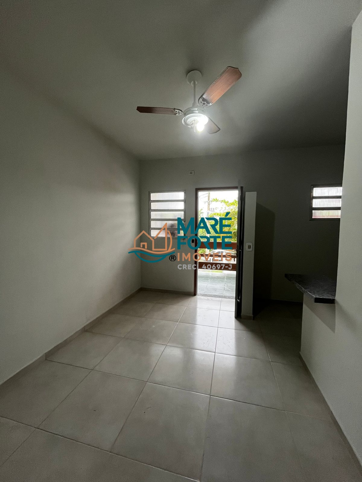 Apartamento à venda com 2 quartos, 60m² - Foto 1