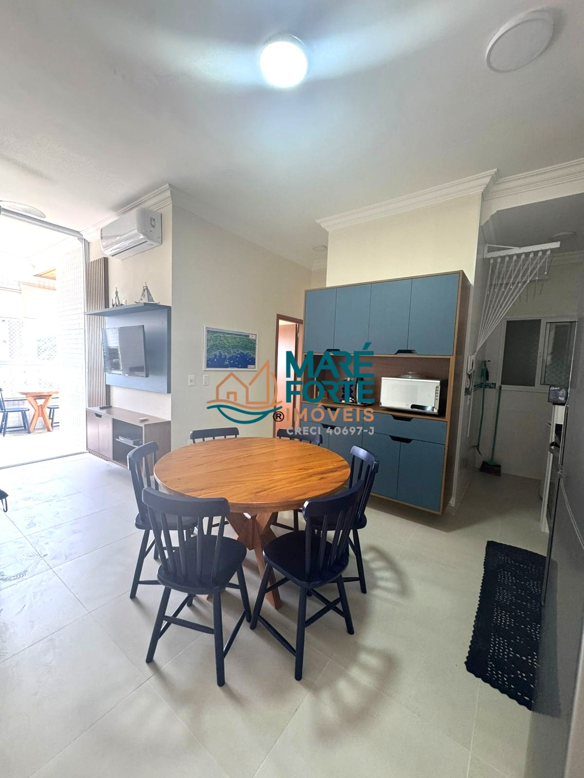 Apartamento à venda com 2 quartos, 61m² - Foto 2