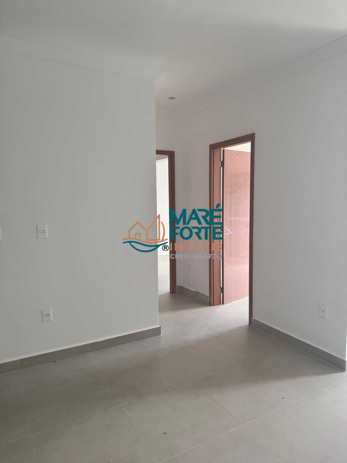 Apartamento à venda com 2 quartos, 61m² - Foto 6