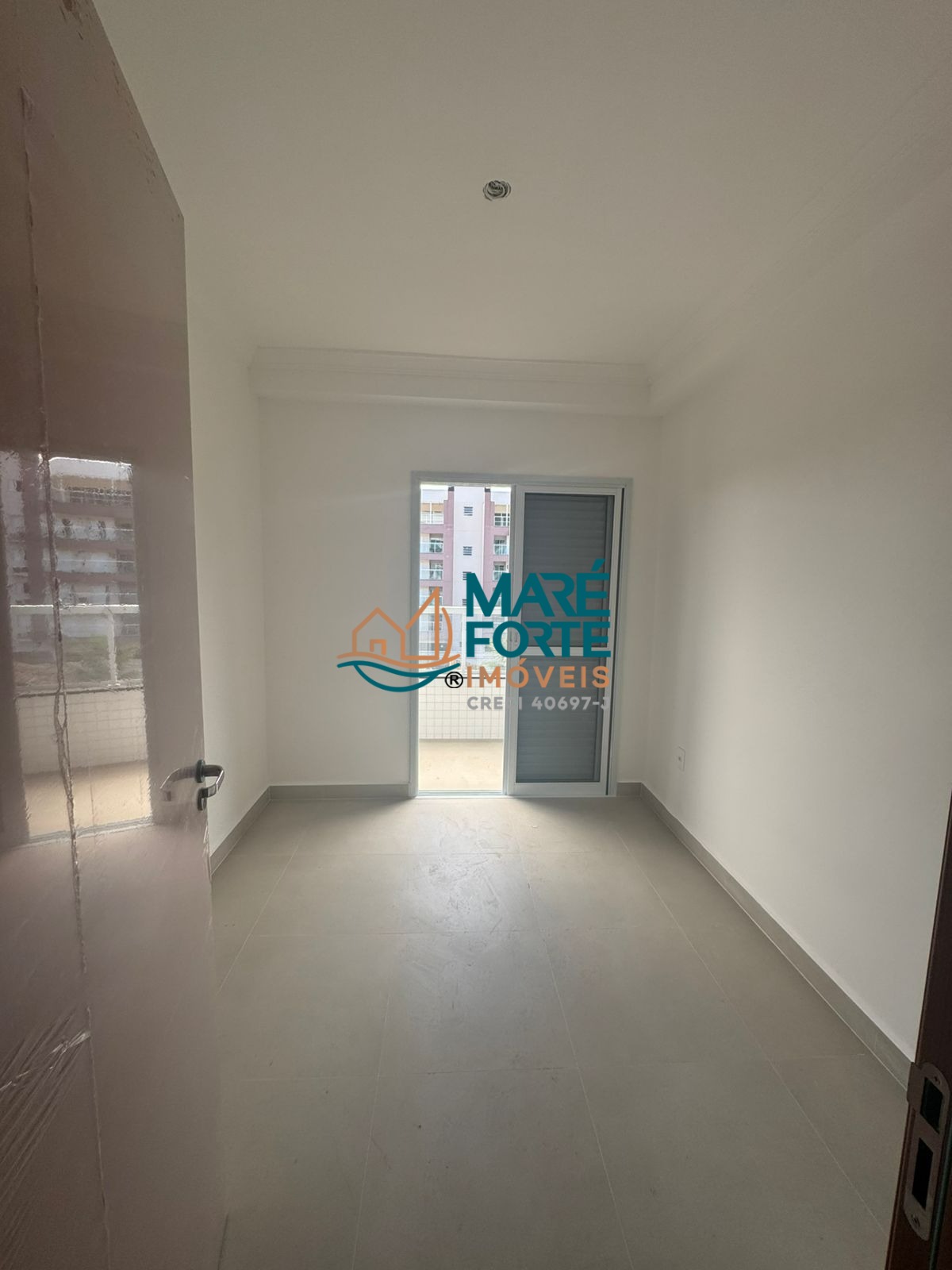 Apartamento à venda com 2 quartos, 61m² - Foto 5